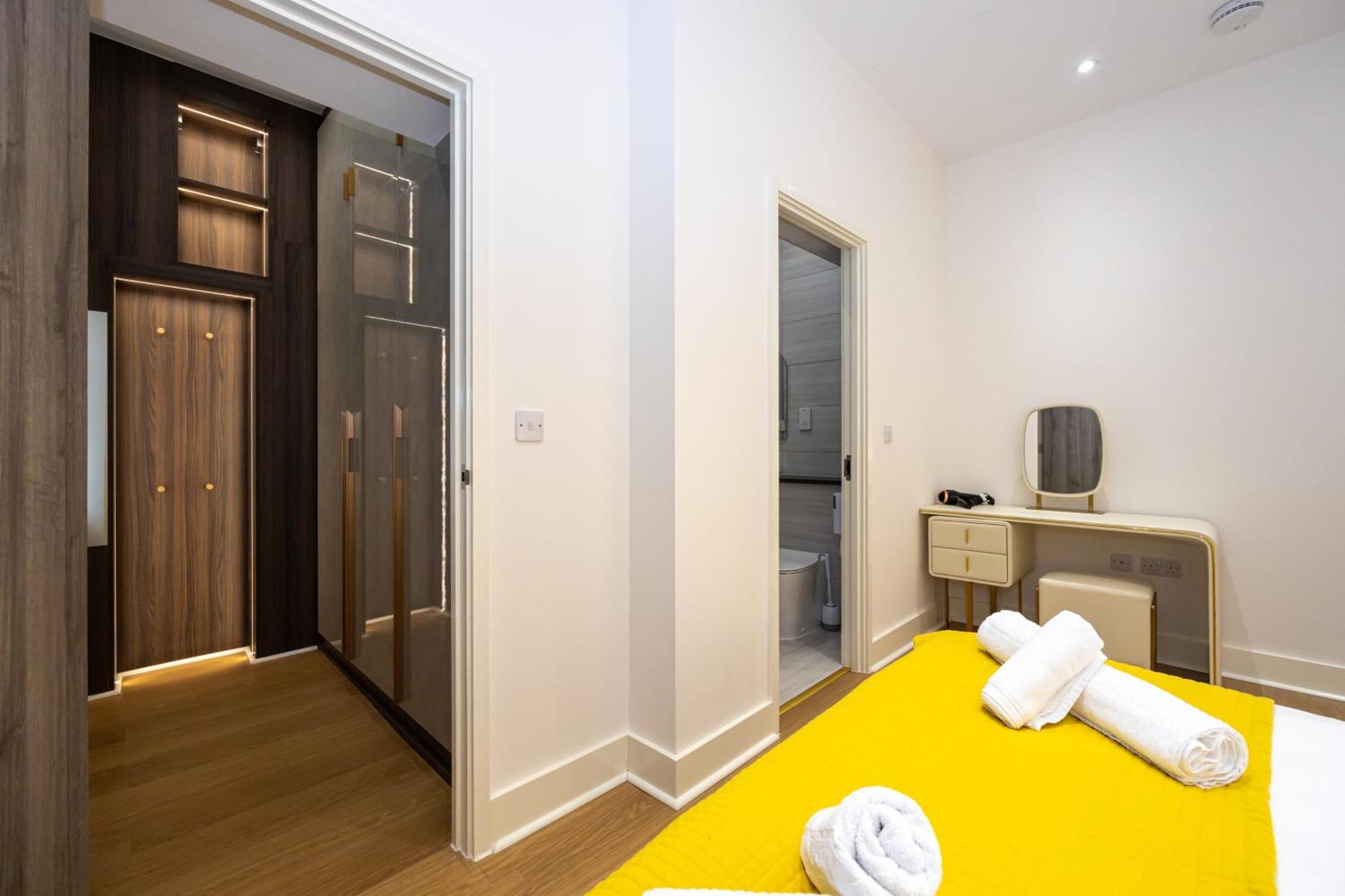 Superb 2Bd Apartment In China Town Manchester Exterior photo